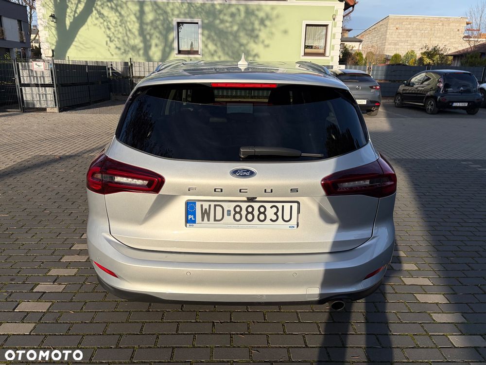 Ford Focus 1.0 EcoBoost mHEV Titanium Style - 6