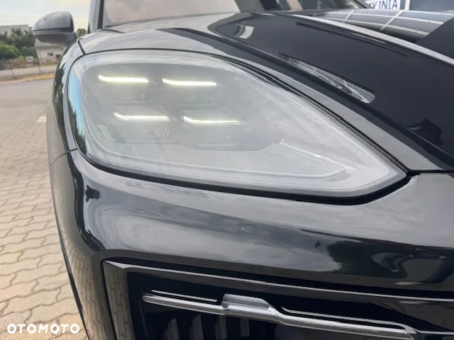 Porsche Cayenne Coupe S E-Hybrid PHEV - 25
