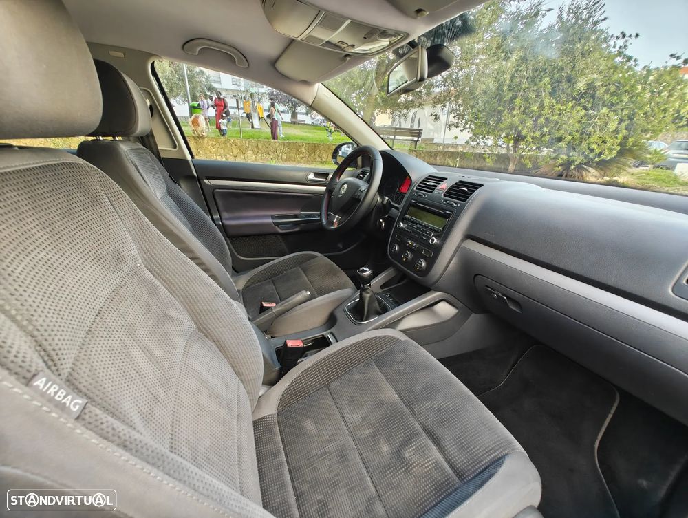 VW Golf Variant 1.9 TDi Confortline - 23