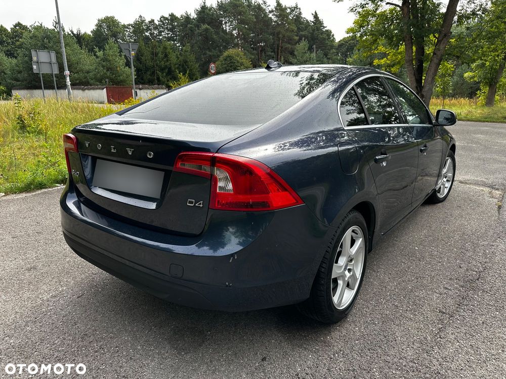 Volvo S60 - 11
