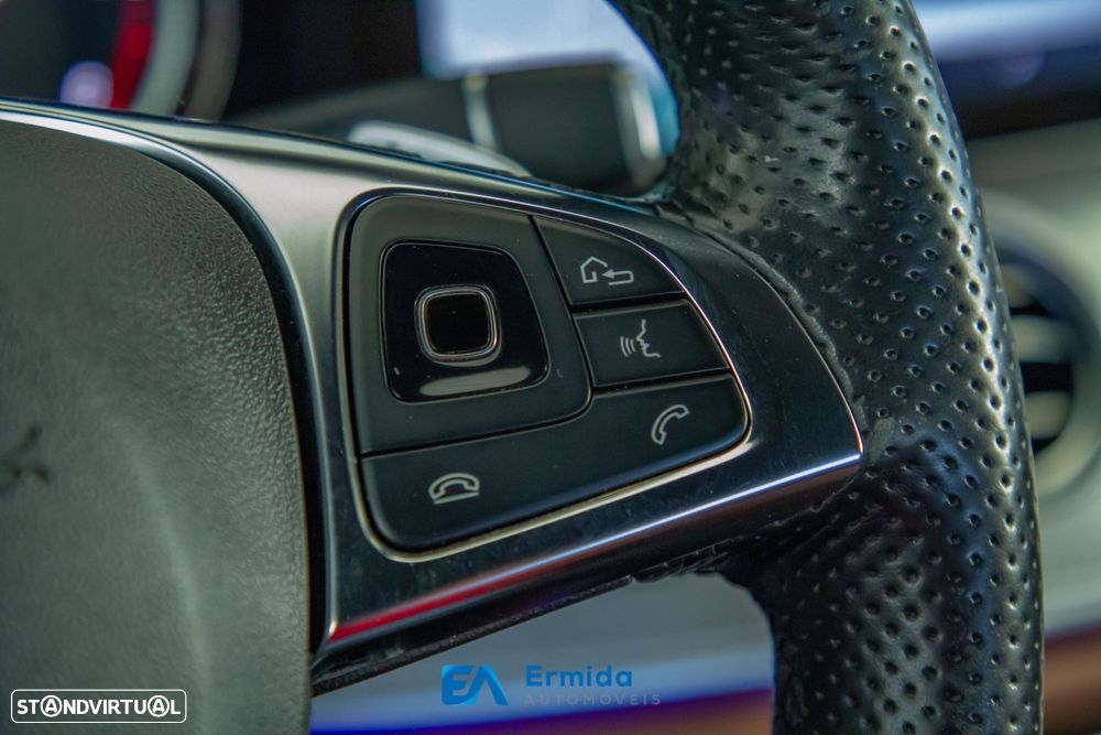 Mercedes-Benz E 220 d AMG - 42