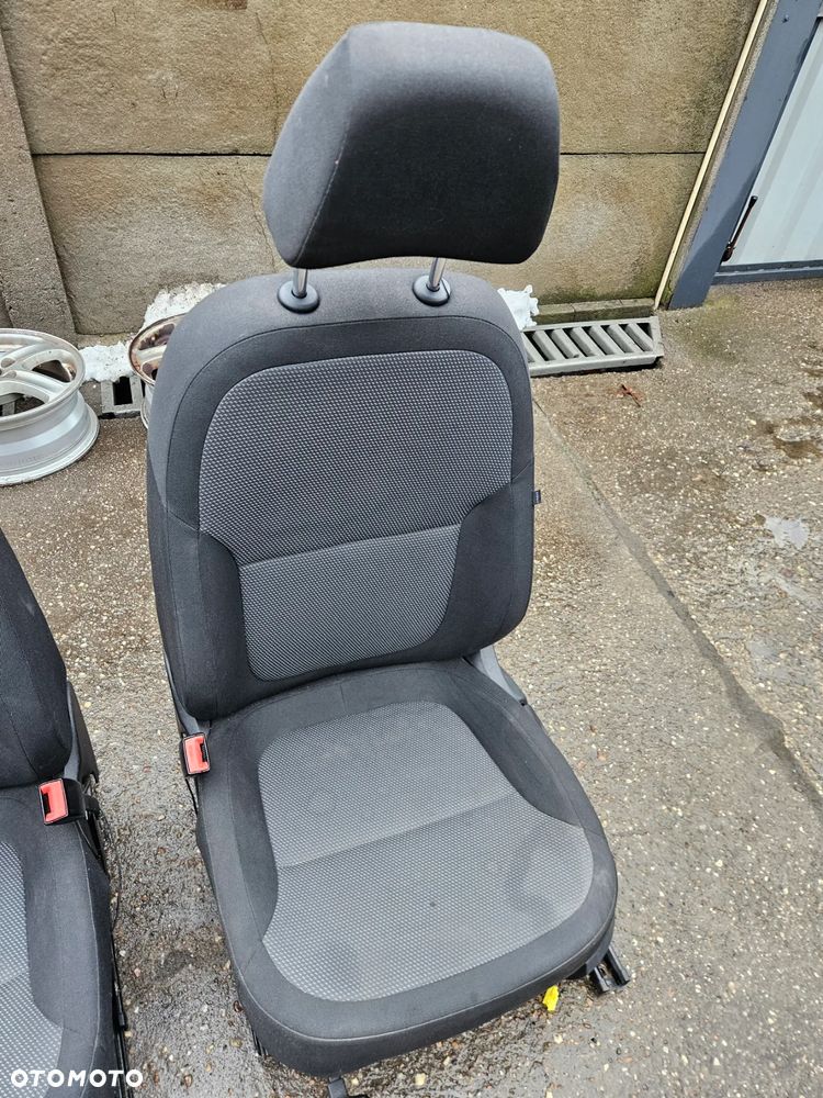 Fotele przednie SKODA YETI 09-13 - 3
