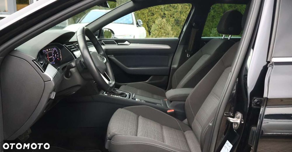 Volkswagen Passat Variant - 13