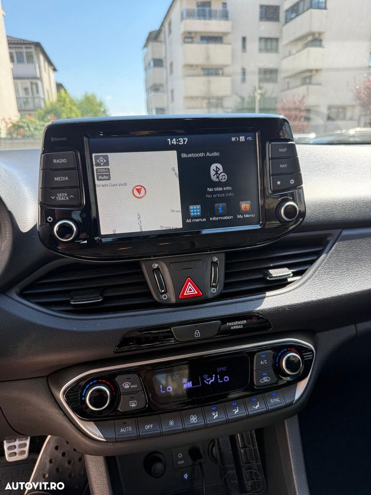 Hyundai i30 - 11