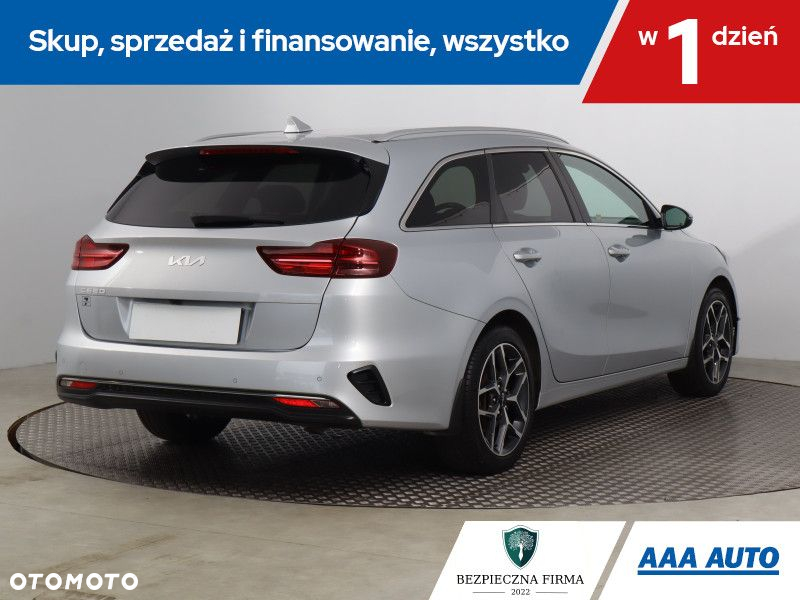 Kia Ceed - 6