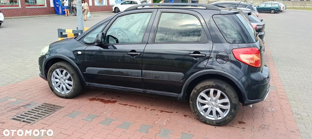 Suzuki SX4 1.6 GS / Premium 4WD - 3