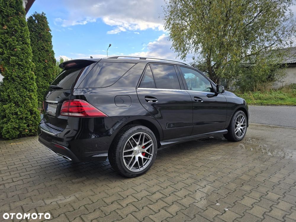 Mercedes-Benz GLE 350 d 4-Matic - 5