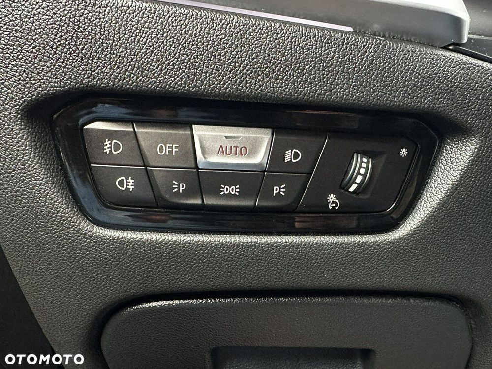 BMW Seria 3 320d Luxury Line - 20