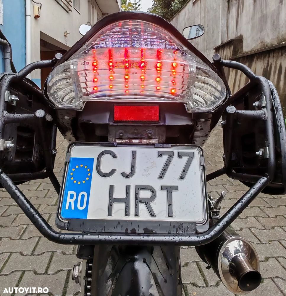 Honda VFR 800F V-Tec - 15