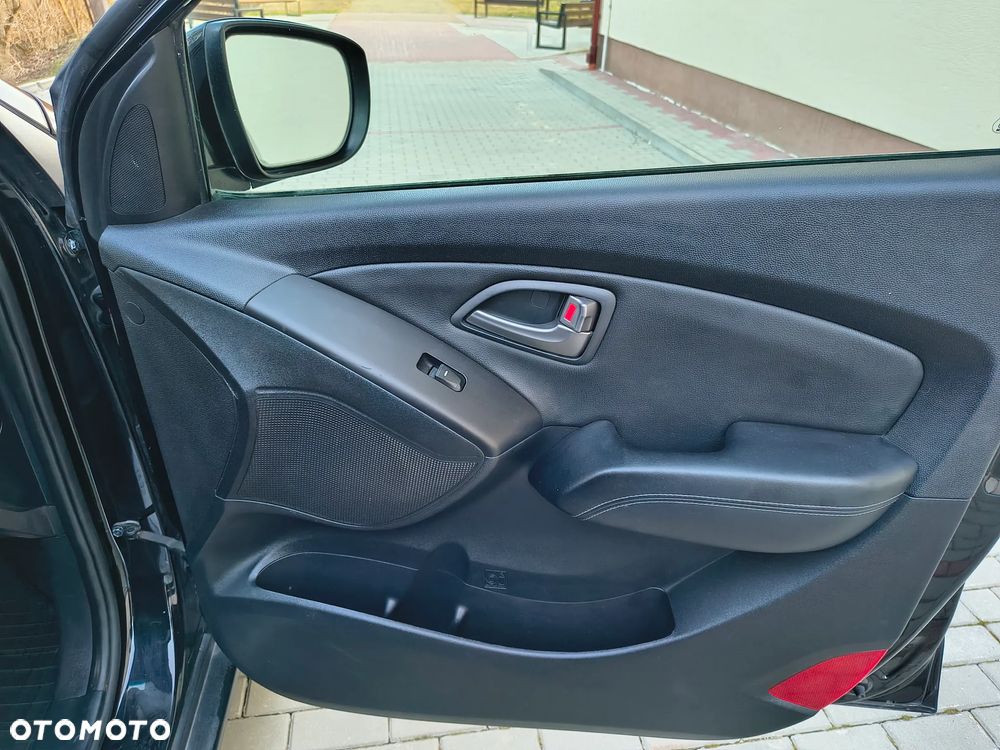 Hyundai ix35 2.0 CRDi Premium 4WD - 22