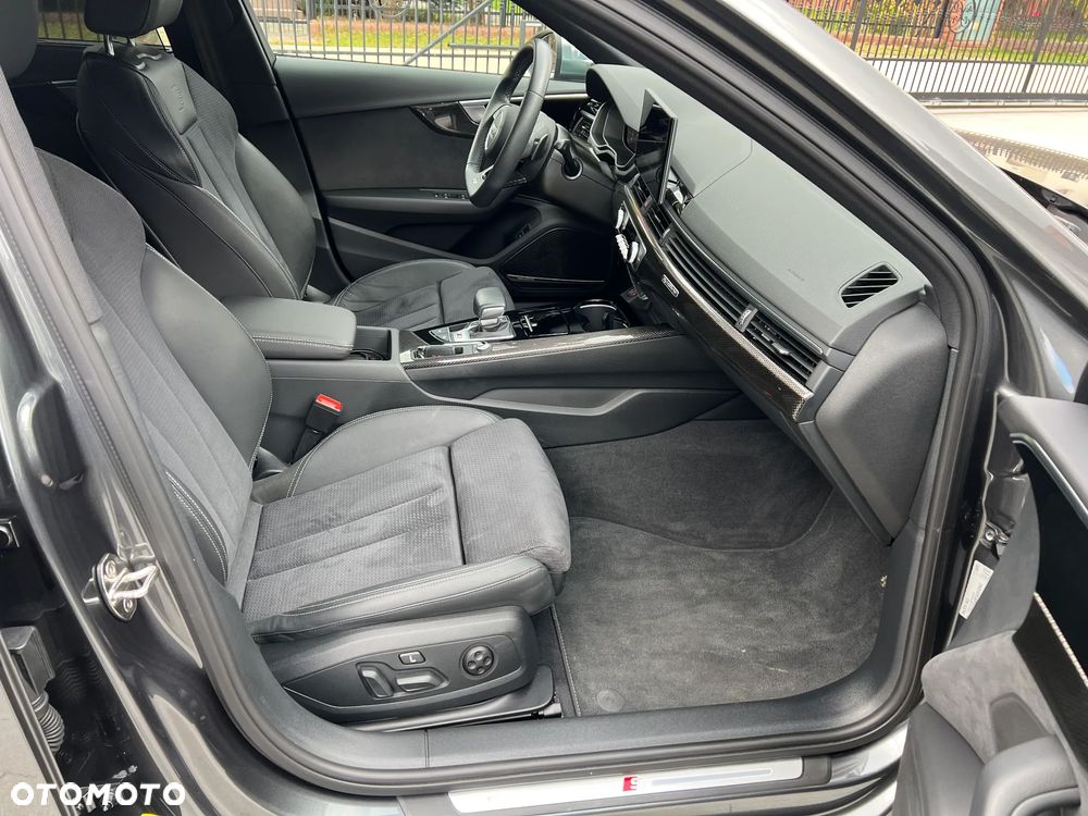 Audi S4 Avant - 28