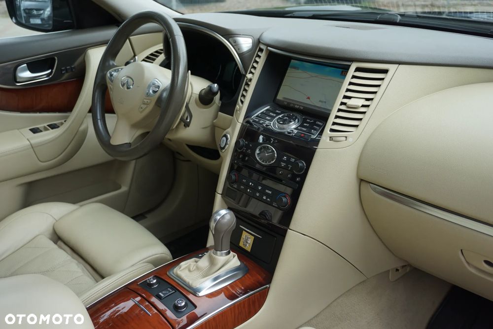 Infiniti FX FX30d AWD S - 20