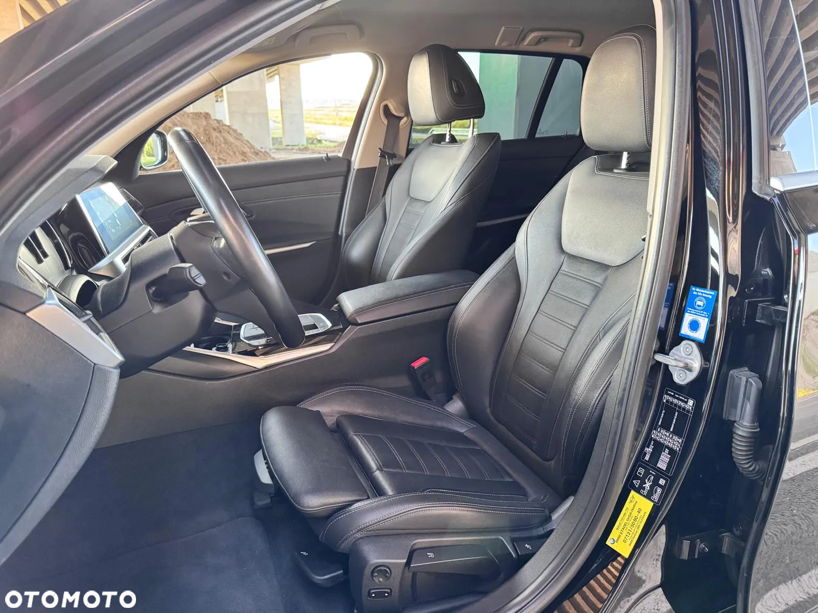 BMW Seria 3 320d Touring xDrive Sport Line - 19
