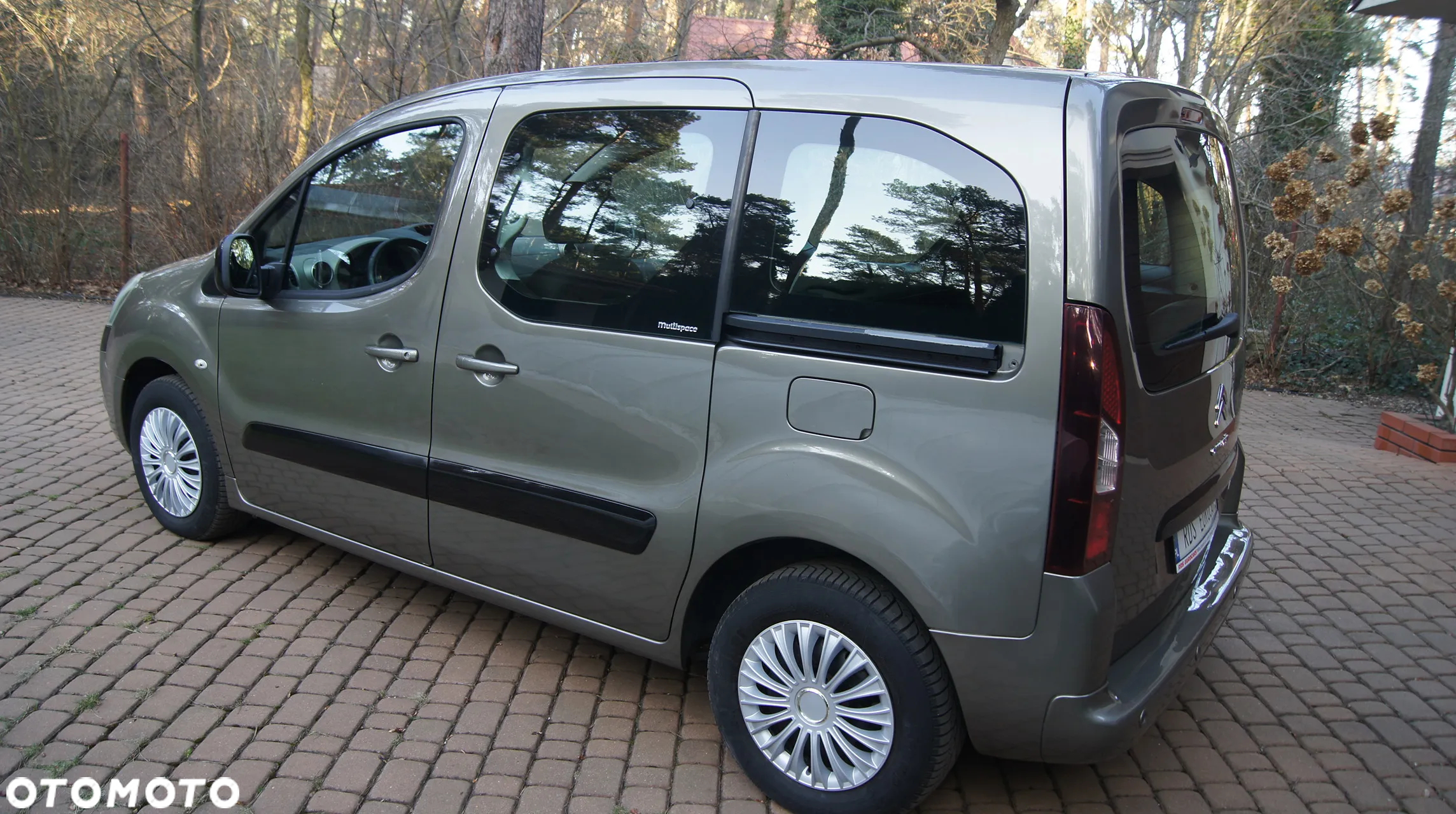 Citroën Berlingo Multispace HDi 115 FAP Selection - 9