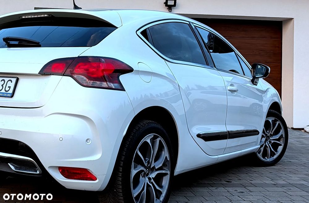 Citroën DS4 VTi 120 SoChic - 30