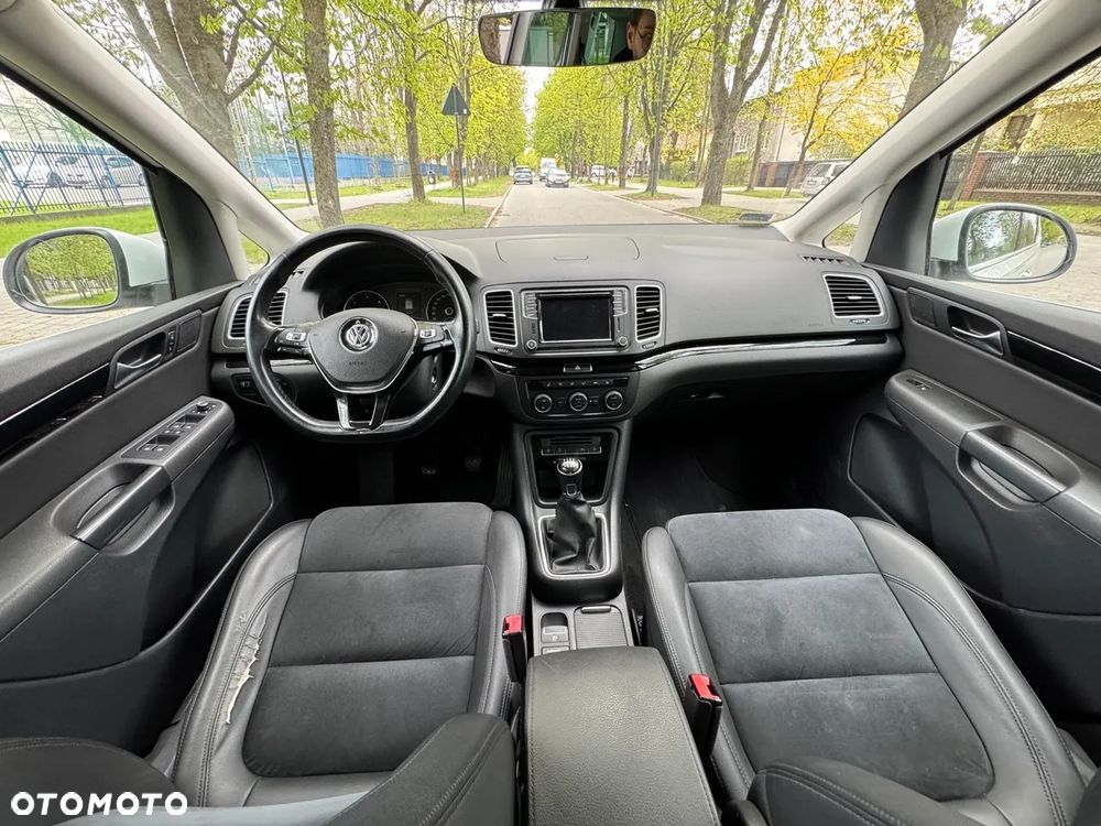 Volkswagen Sharan 2.0 TDI BMT Highline - 20