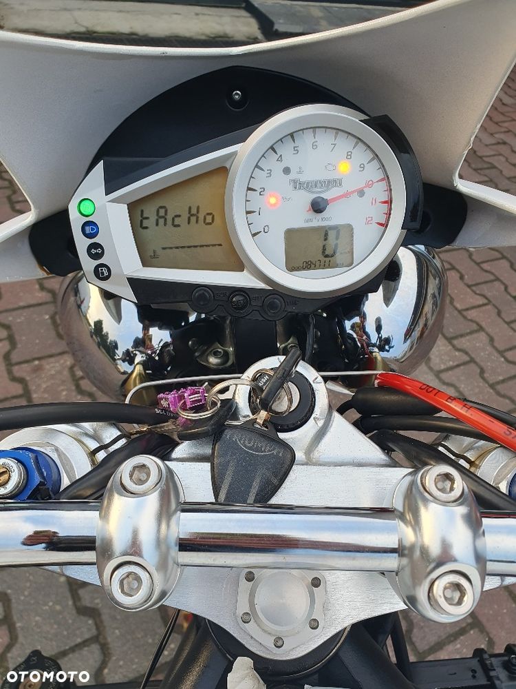 Triumph Speed Triple - 16