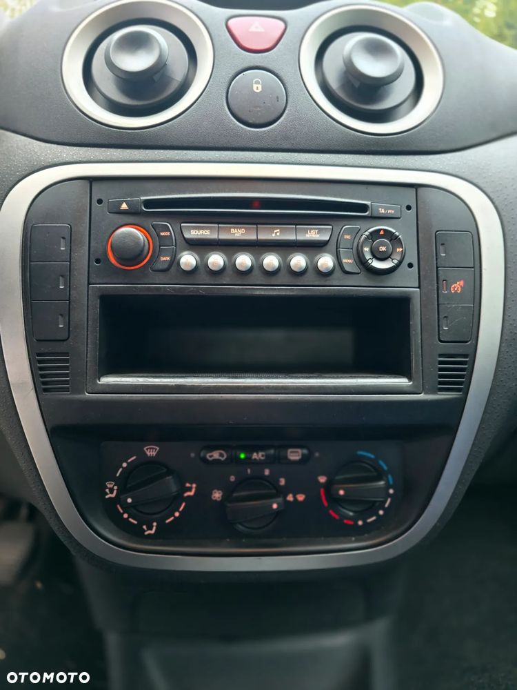 Citroën C2 1.4 HDi Confort - 13