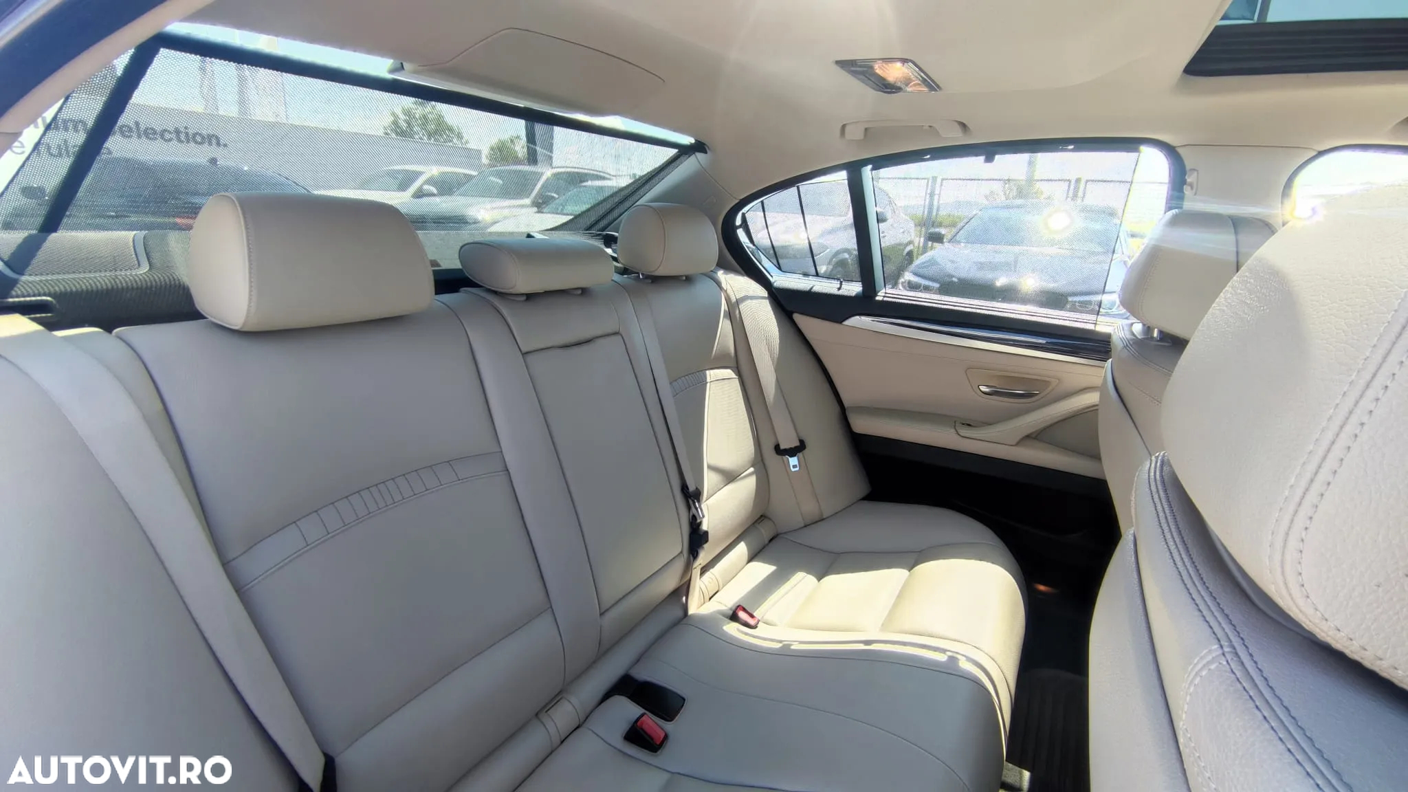 BMW Seria 5 530d xDrive AT - 22