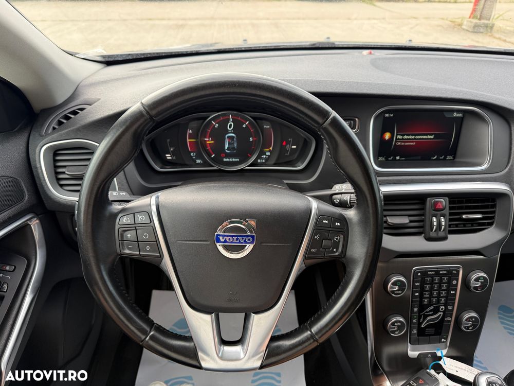 Volvo V40 D4 Inscription - 10