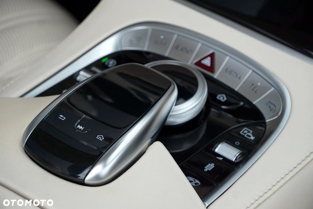 Mercedes-Benz Klasa S AMG 63 4Matic+ AMG Speedshift 9G-MCT - 39