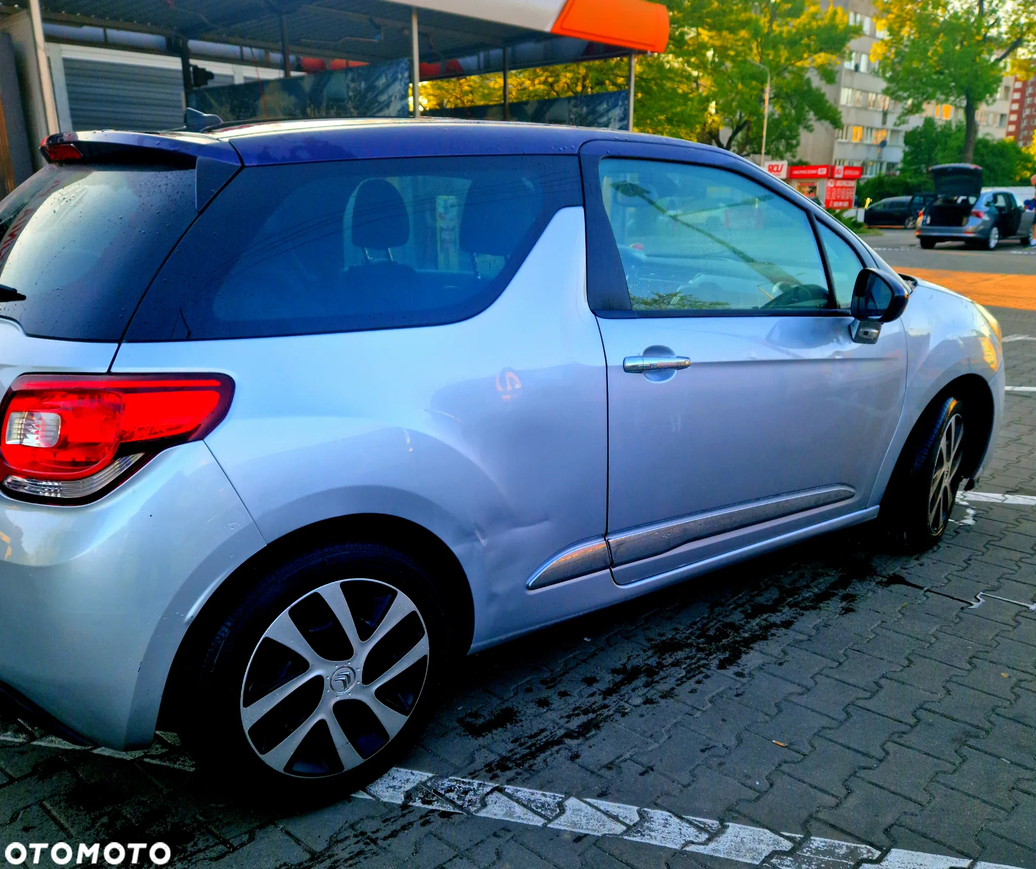 Citroën DS3 1.6 e-HDi SoChic - 6
