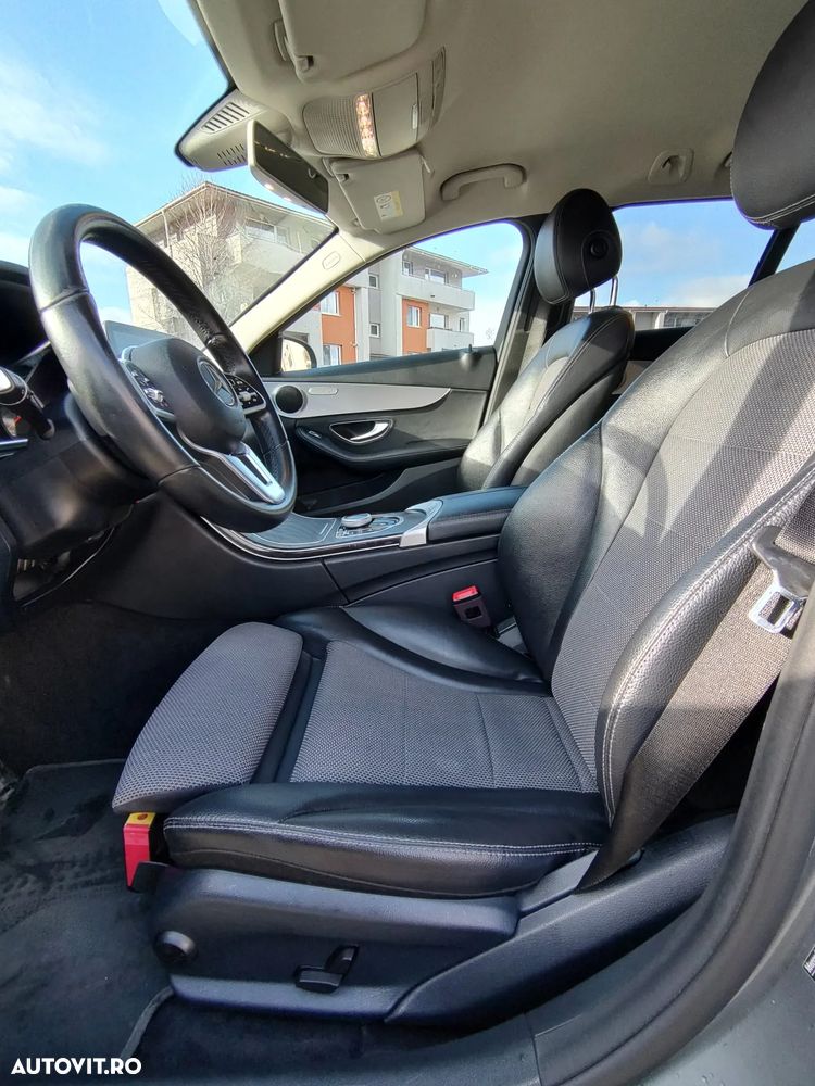 Mercedes-Benz C - 19