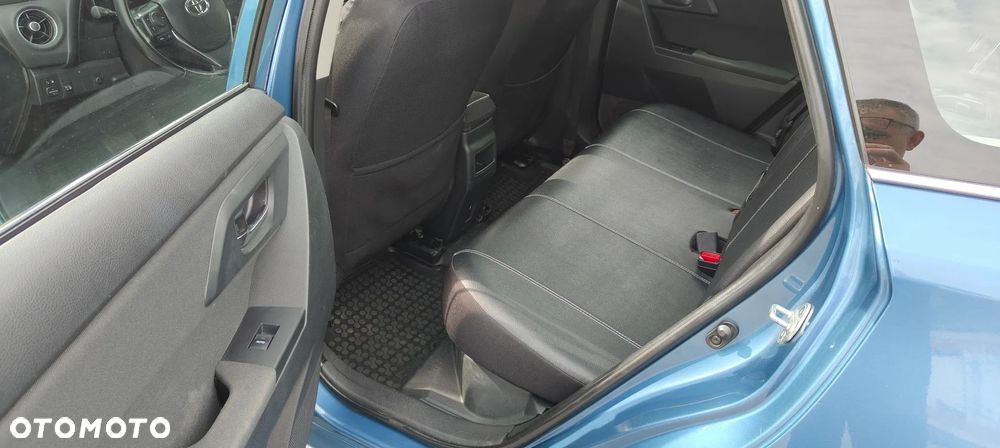 Toyota Auris - 8