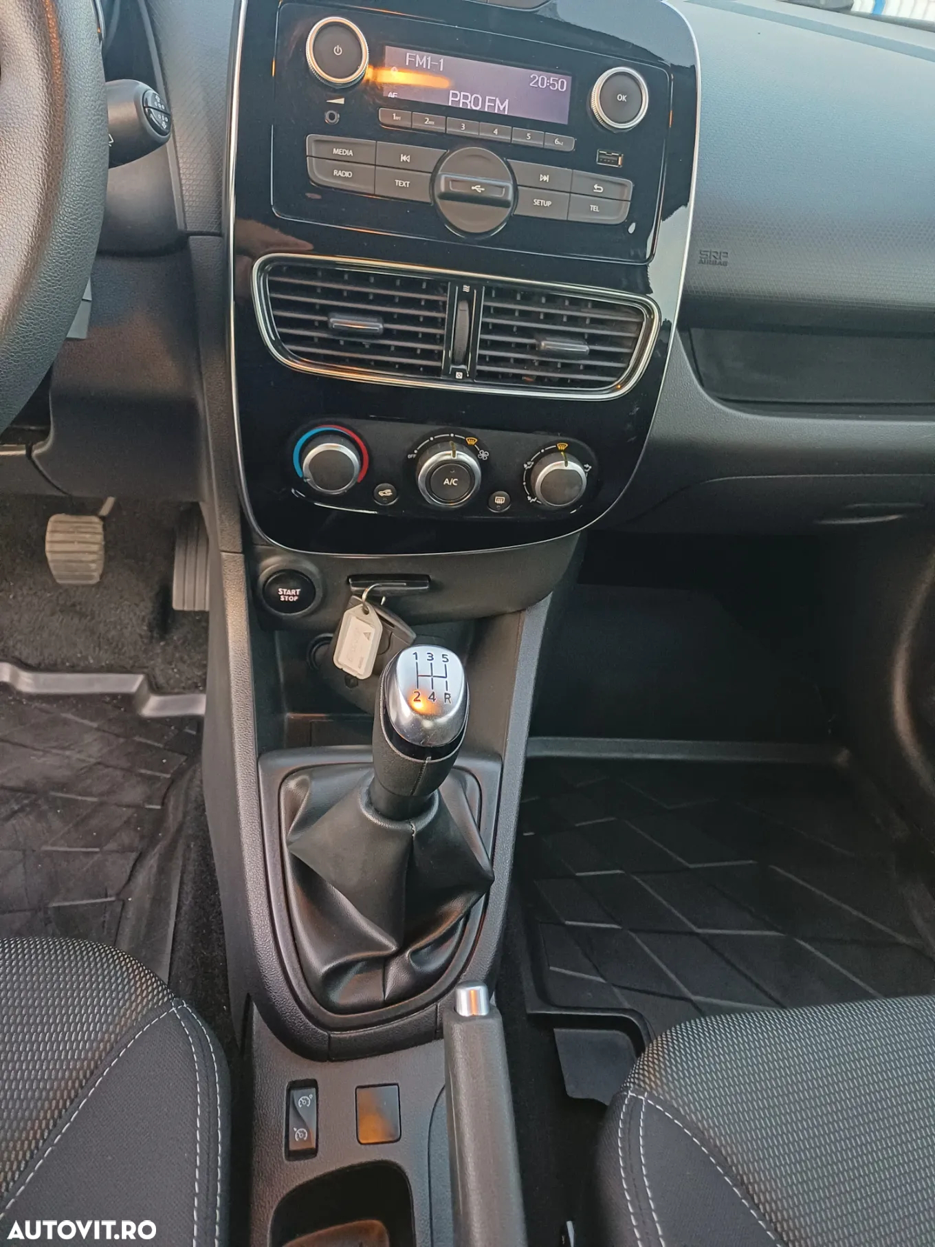 Renault Clio IV 0.9 TCe Life - 12