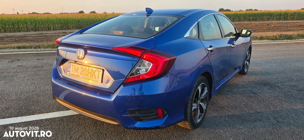 Honda Civic 1.5 VTEC Turbo Elegance Navi - 11