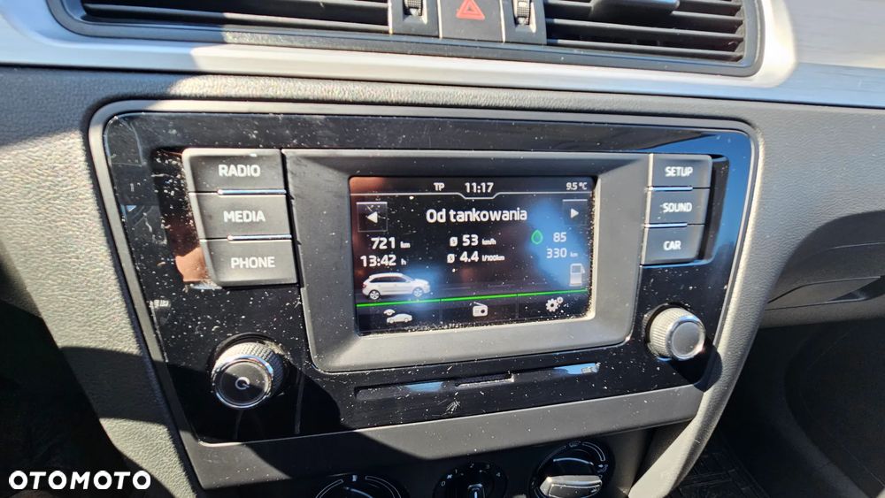 Skoda RAPID 1.4 TDI DPF Ambition DSG - 13