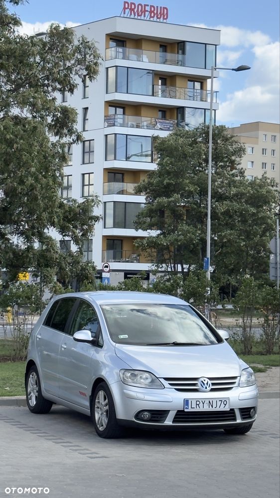 Volkswagen Golf Plus - 4