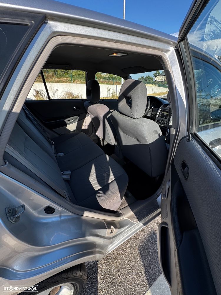 Mazda 323 F 1.3 Comfort AC+CR - 7