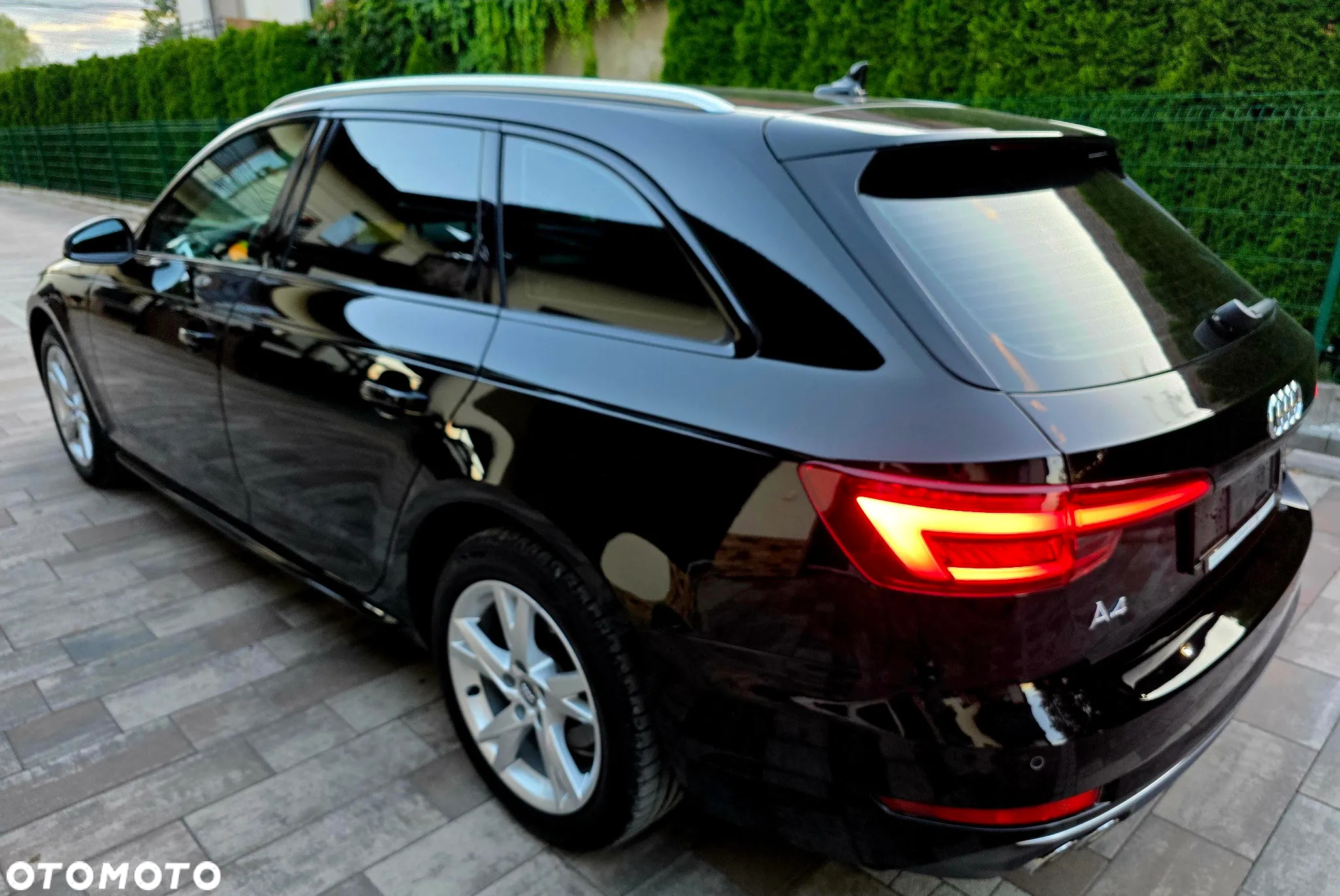 Audi A4 Avant 2.0 TDI Quattro S tronic - 21