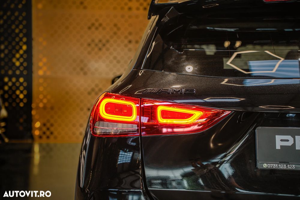 Mercedes-Benz GLA AMG 35 4MATIC Aut. - 32