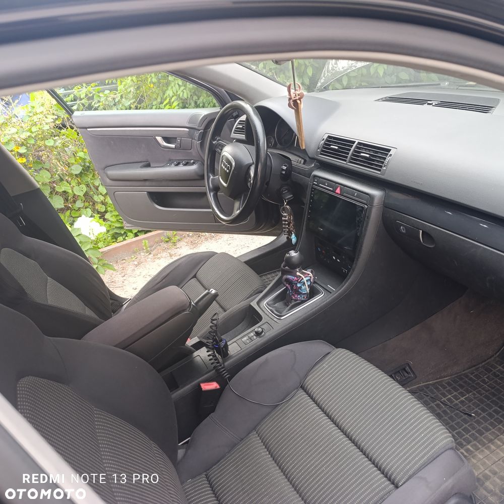 Audi A4 Avant - 4