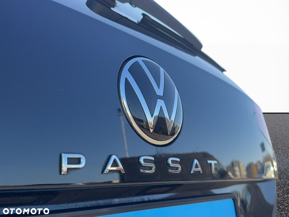 Volkswagen Passat Variant - 11