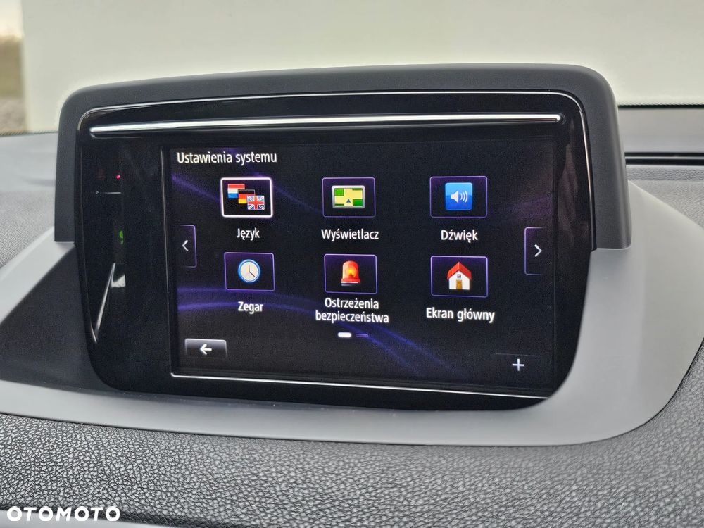 Renault Megane ENERGY TCe 130 BOSE EDITION - 27