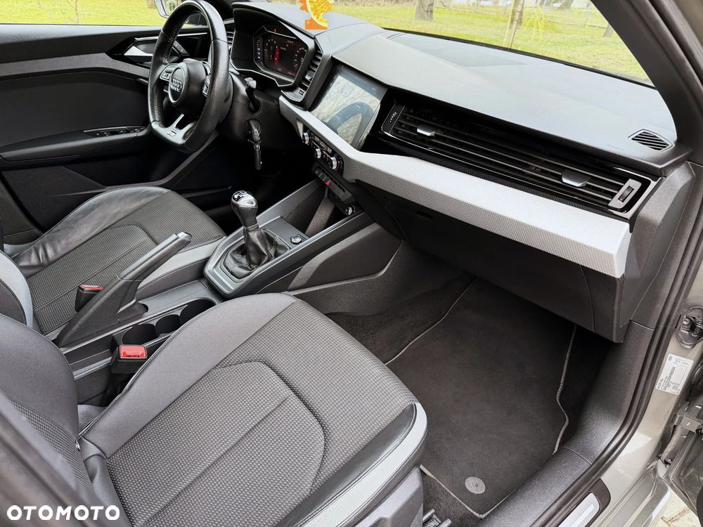Audi A1 Sportback 30 TFSI S line - 15