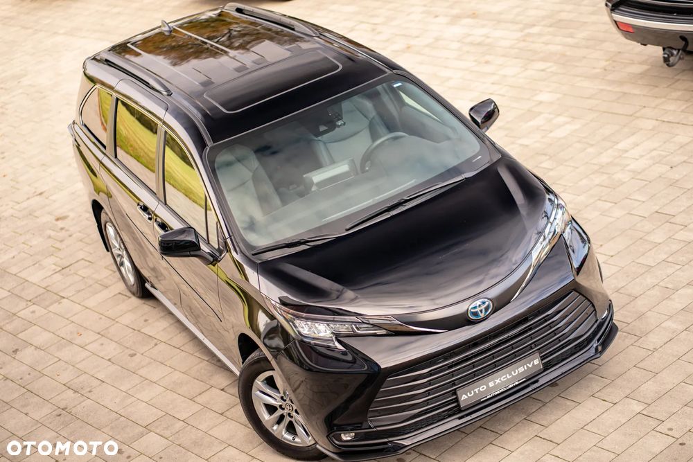 Toyota Sienna - 7