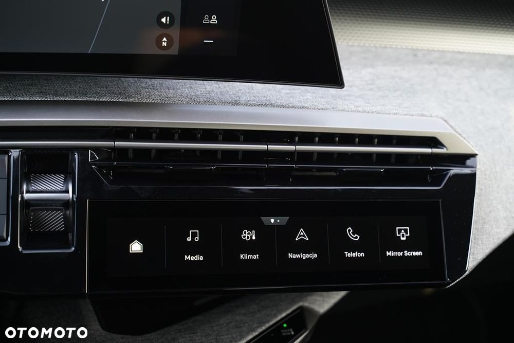 Peugeot 3008 1.2 PureTech mHEV GT E-DCS6 - 22