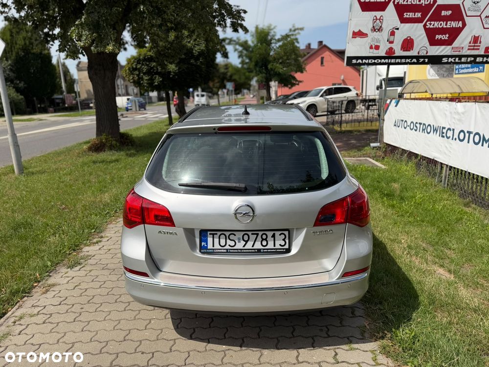Opel Astra 1.4 Turbo - 12