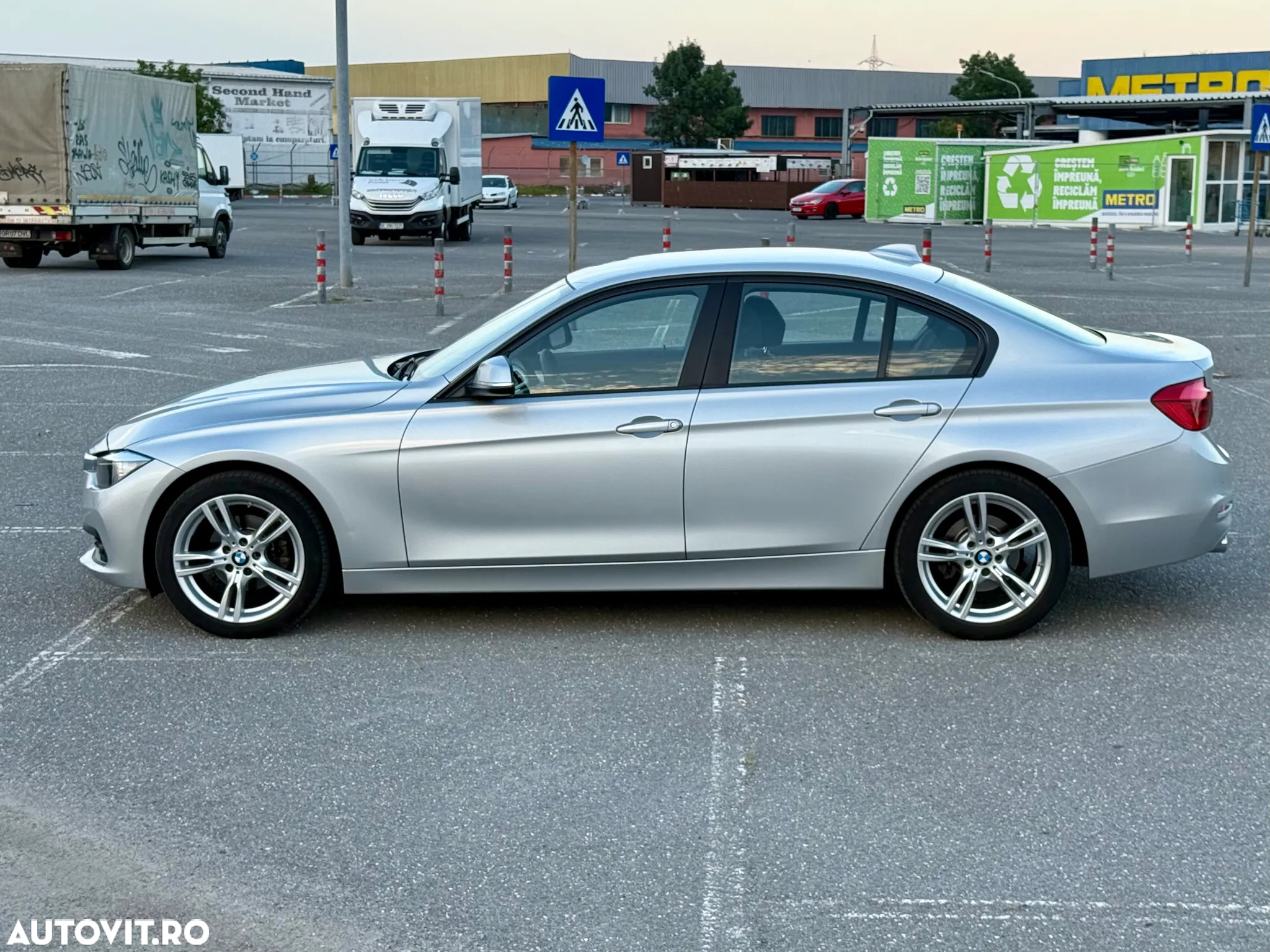 BMW Seria 3 318d Aut. Advantage - 12
