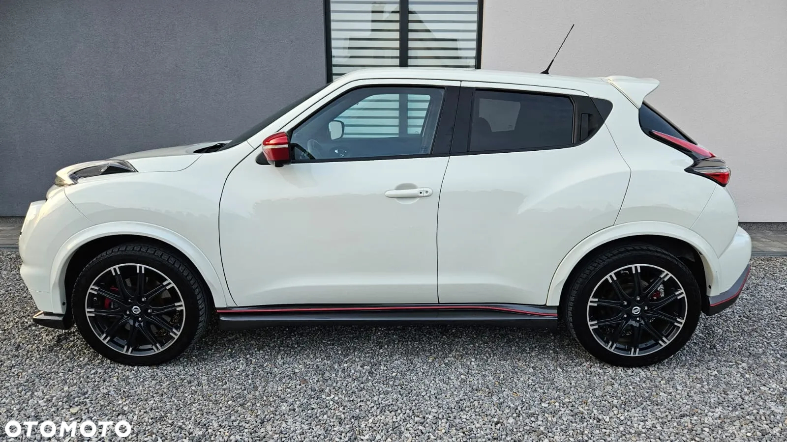 Nissan Juke 1.6 DIG-T Nismo RS 4WD Xtronic - 11