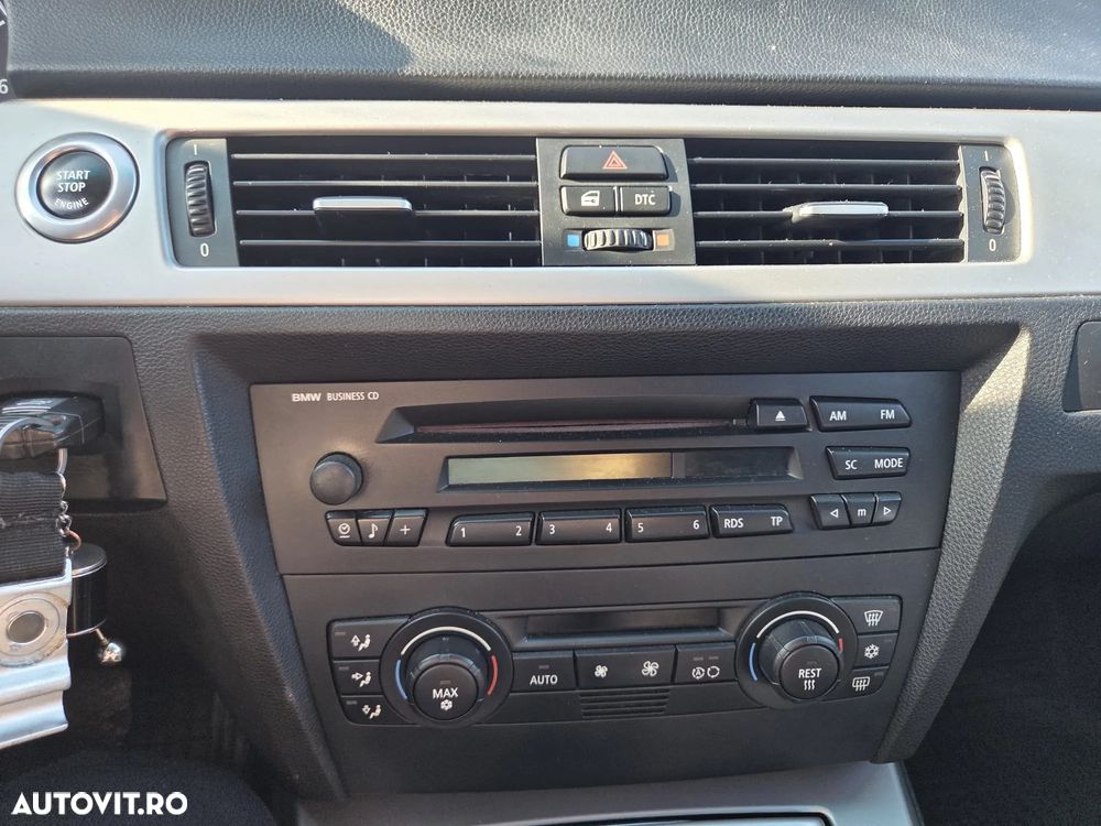 BMW Seria 3 318i - 2