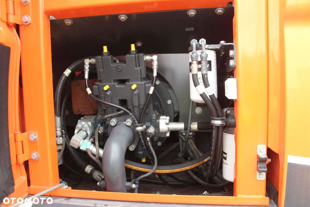 Doosan DX140W-5 ROTOTILT ENGCON SZCZYPCE 2 ŁYŻKI - 11