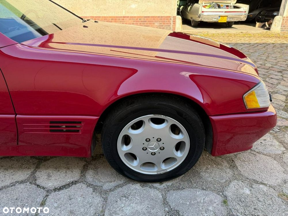 Mercedes-Benz SL - 17