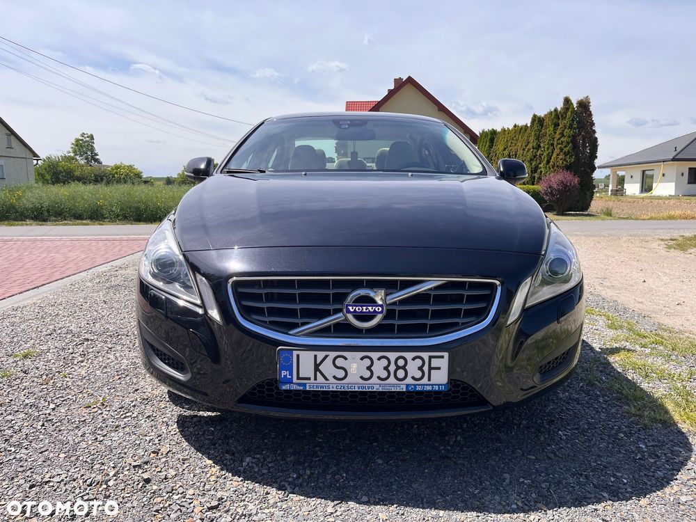 Volvo S60 D3 Geartronic Momentum - 2