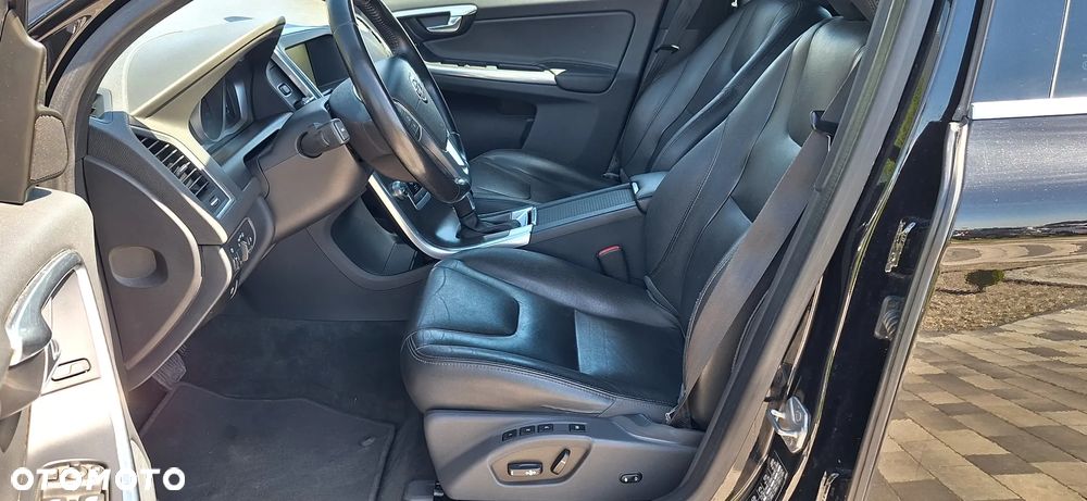 Volvo XC 60 - 12