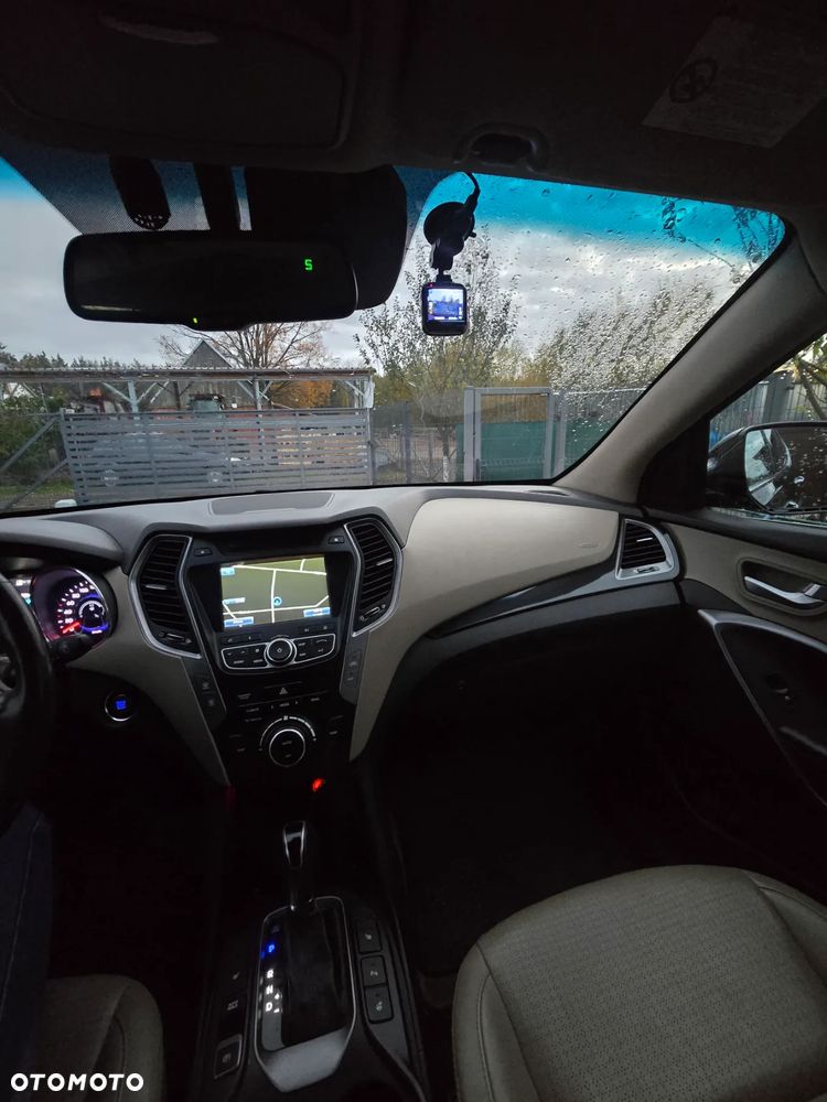 Hyundai Santa Fe - 12